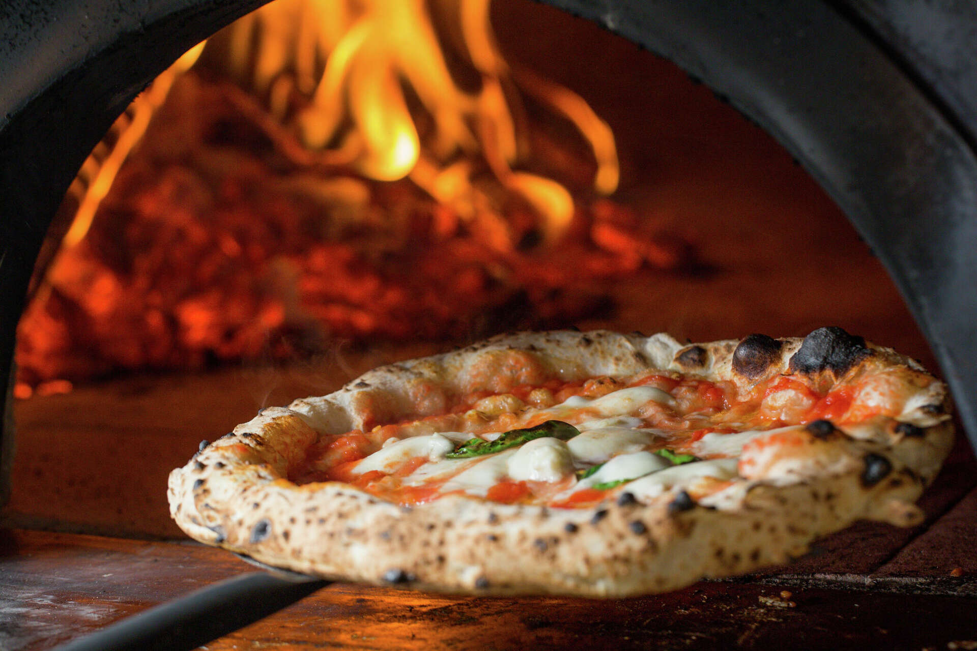 Coming Soon to 11th – Pizza with Provenance: Angie’s Brings Bianco’s Spirit to Houston